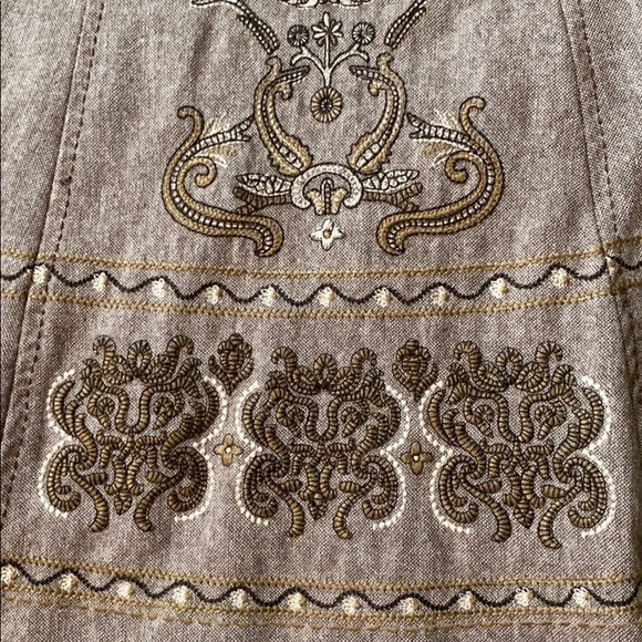 Peter Nygard Dresses & Skirts - Embroidered skirt by Nygard